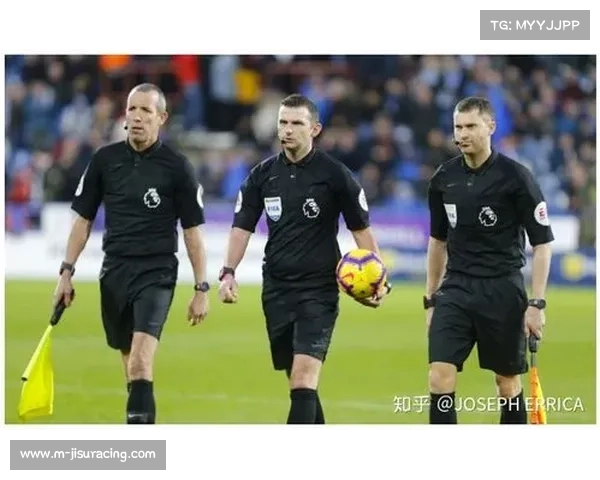 英超联赛推出青少年裁判培养计划,扩大裁判储备 英超联赛推出青少年裁判培养计划,扩大裁判储备
