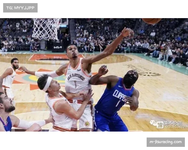 快船103-114不敌太阳，残阵出击遭遇四连败