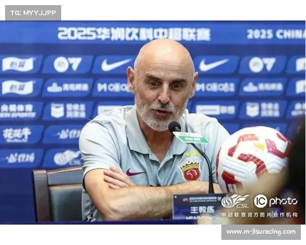 穆斯卡特因纪律处罚无缘最佳教练评选,规则与成绩孰重引争议 穆斯卡特因纪律处罚无缘最佳教练评选,规则与成绩孰重引争议